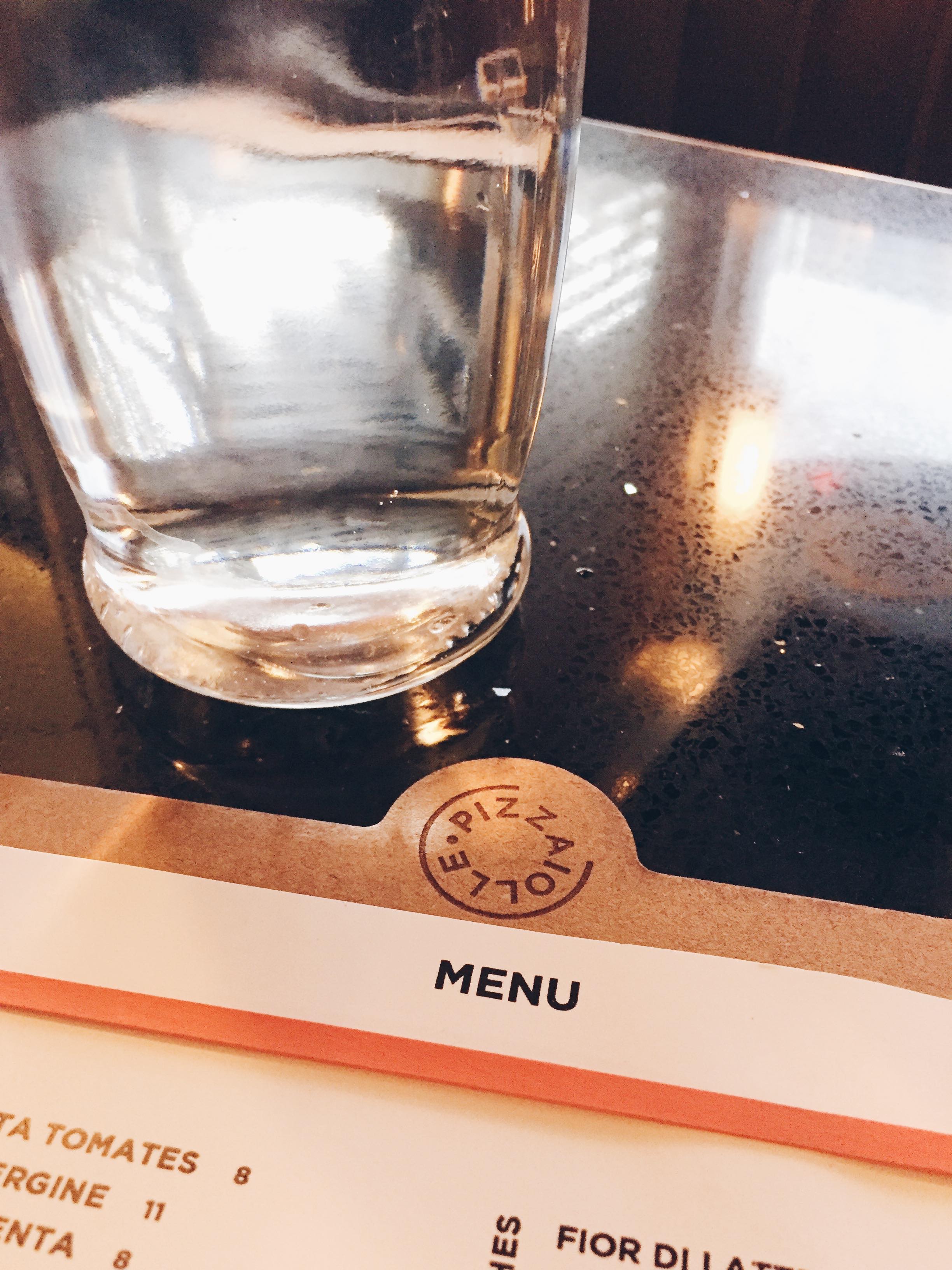 On découvre le nouveau menu du restaurant Pizzaiolle à Montréal.